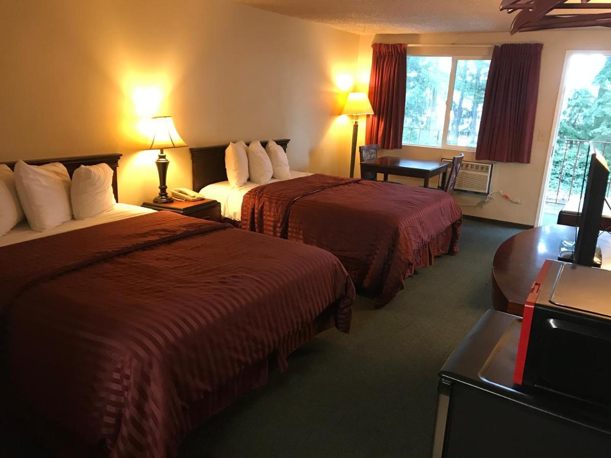 Smokey Point Motor Inn Arlington Dış mekan fotoğraf
