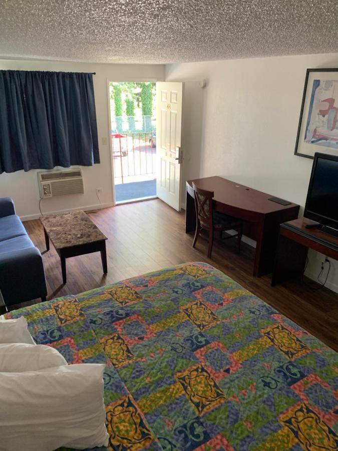 Smokey Point Motor Inn Arlington Dış mekan fotoğraf