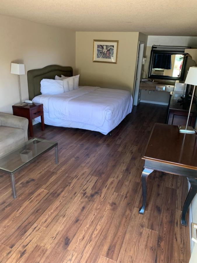 Smokey Point Motor Inn Arlington Dış mekan fotoğraf