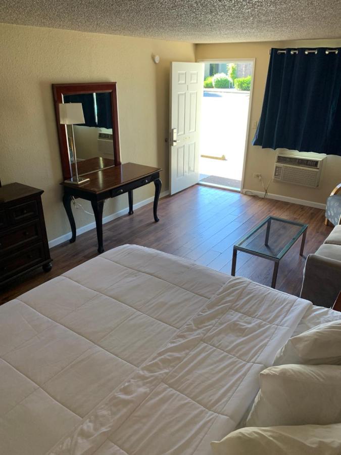 Smokey Point Motor Inn Arlington Dış mekan fotoğraf