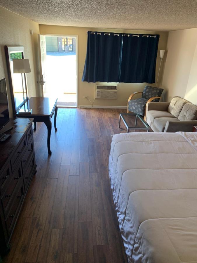 Smokey Point Motor Inn Arlington Dış mekan fotoğraf