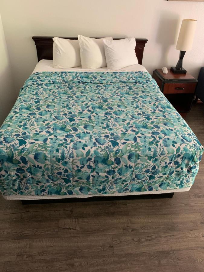 Smokey Point Motor Inn Arlington Dış mekan fotoğraf